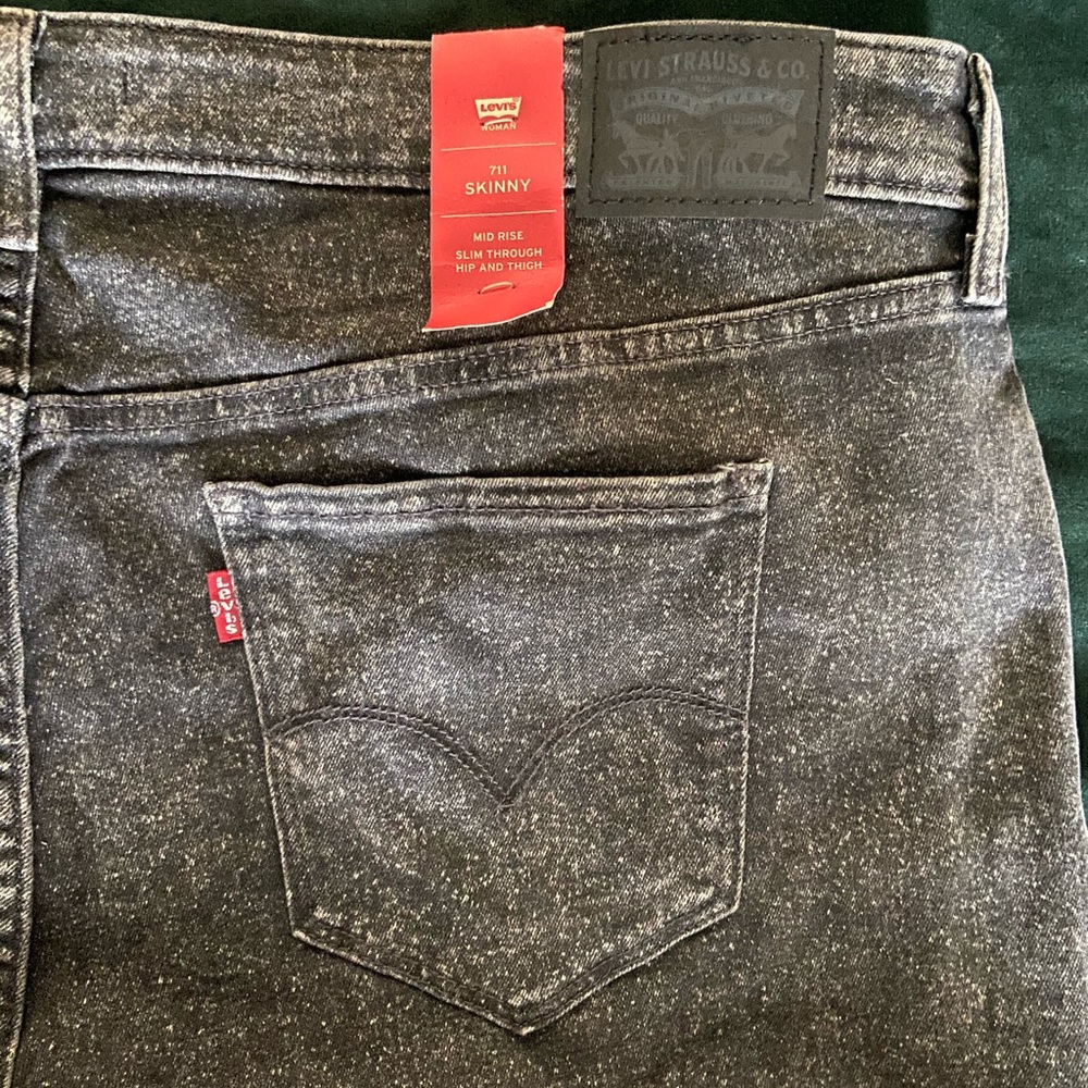 Levis 711 skinny grey jeans 22